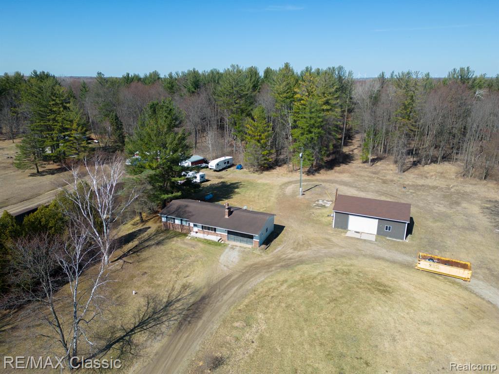 4650 Waltan Road, Vassar, MI 48768 — Photo 24