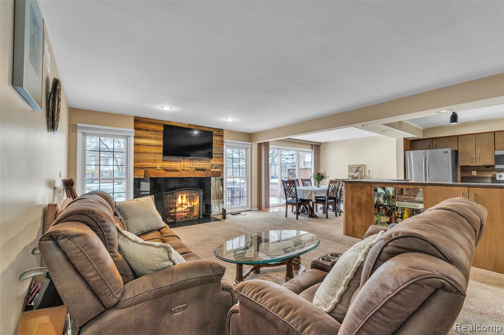 49285 Ashley Court, Shelby Twp, MI 48315 — Photo 11