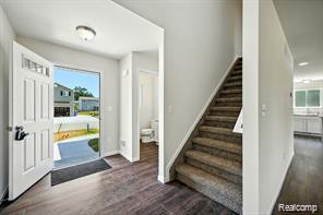 5760 Copper Tree Park, Waterford, MI 48327 — Photo 4