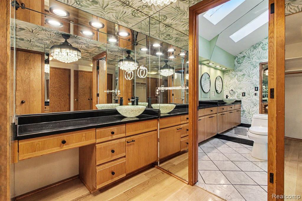 2501 Doleman Drive, West Bloomfield, MI 48324 — Photo 33