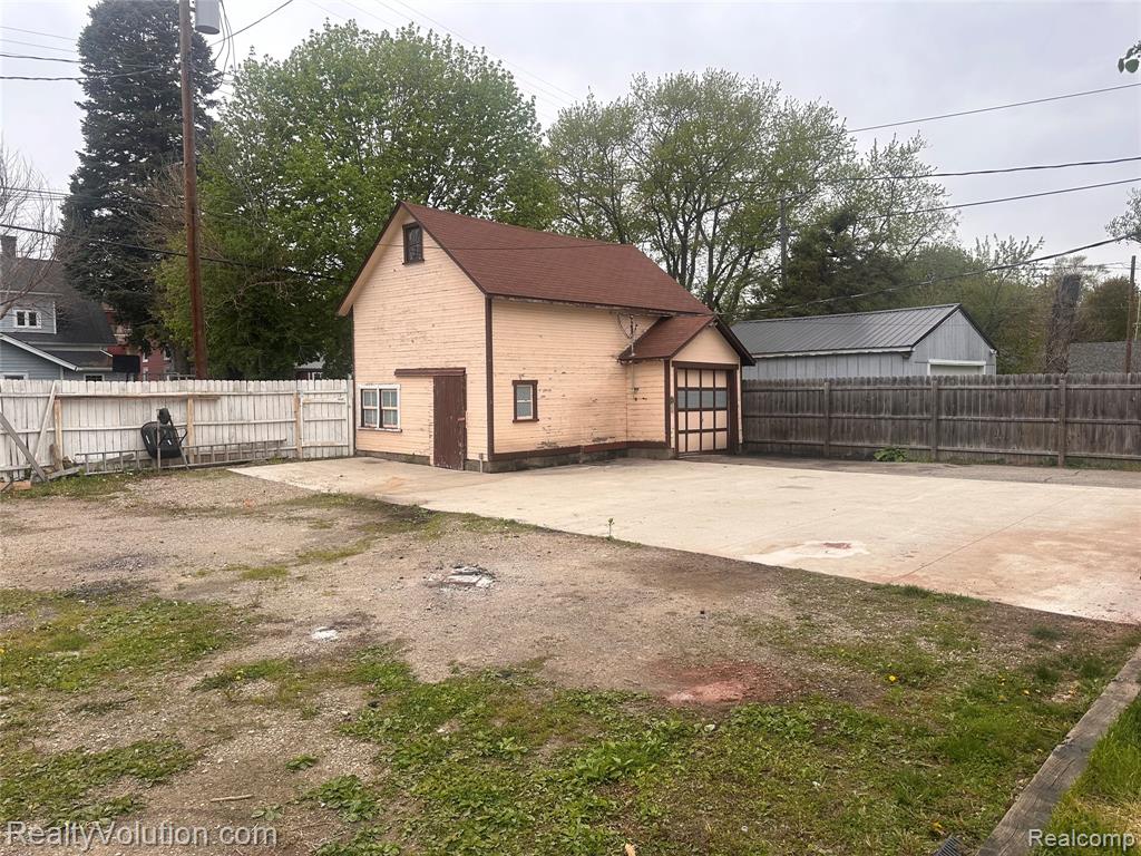 385 N Main Street, Imlay City, MI 48444 — Photo 31