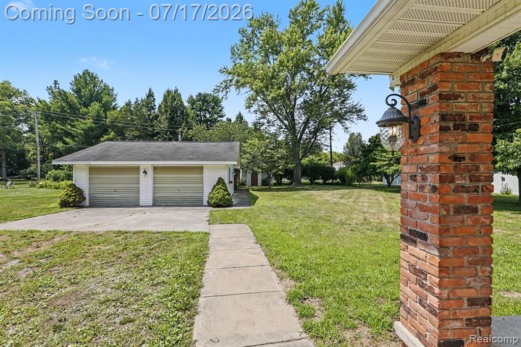 17450 Martinsville Road, Belleville, MI 48111 — Photo 17