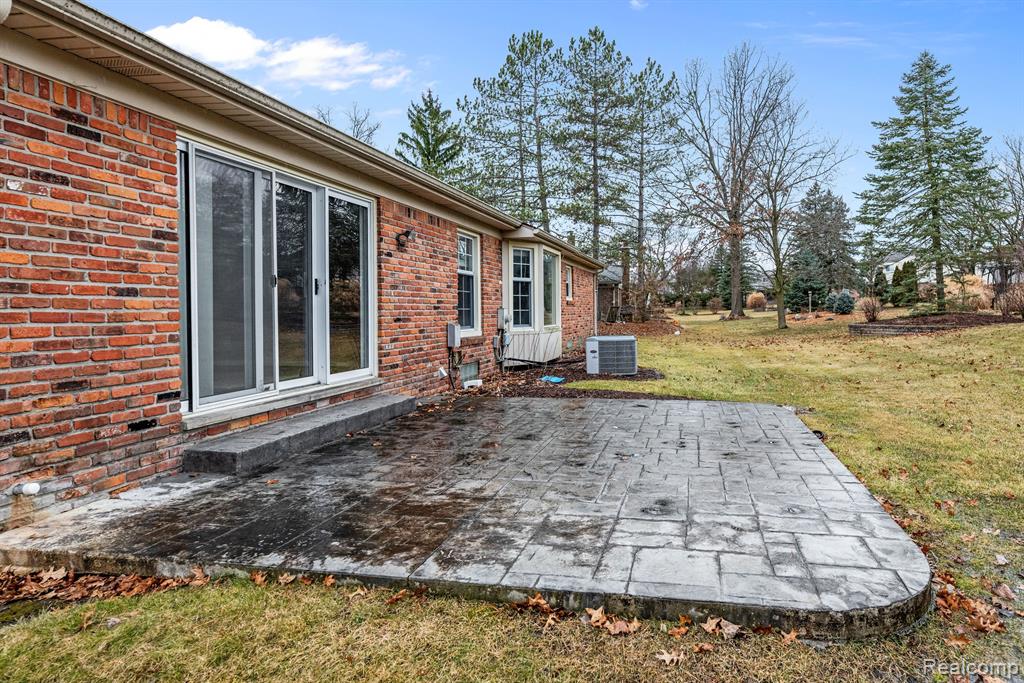 45572 N TURTLEHEAD, Plymouth, MI 48170 — Photo 33