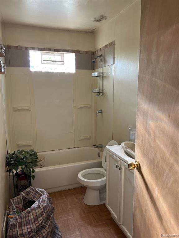 6807 FLEETWOOD Drive, Flint, MI 48504 — Photo 5
