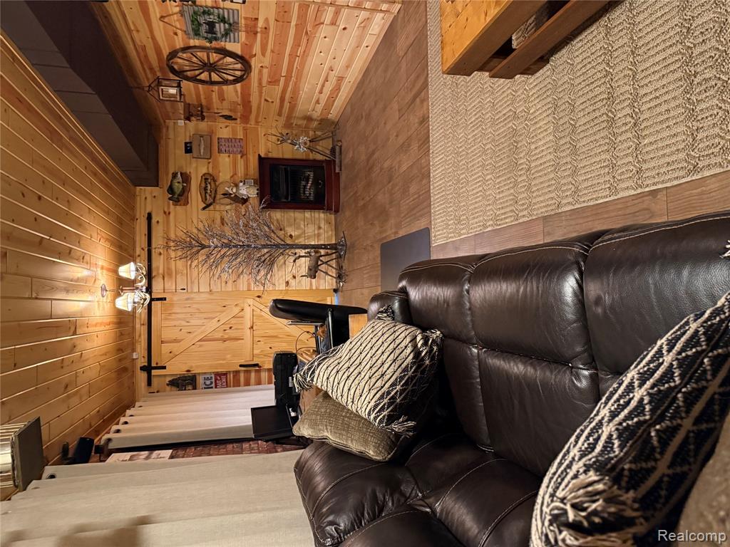 419 Otter Run Road, Holly, MI 48442 — Photo 55