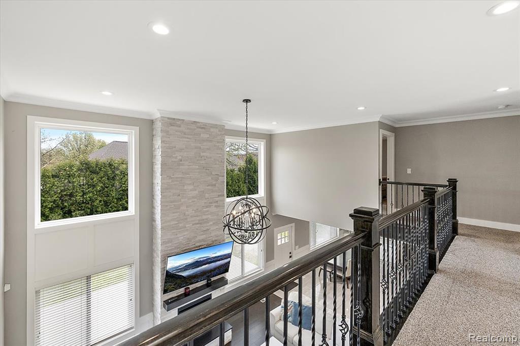 46930 Riverpark E, Macomb, MI 48044 — Photo 33