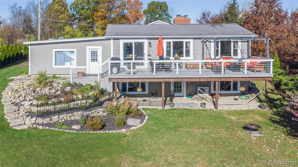 10476 Runyan Lake Road, Fenton, MI 48430 — Photo 7