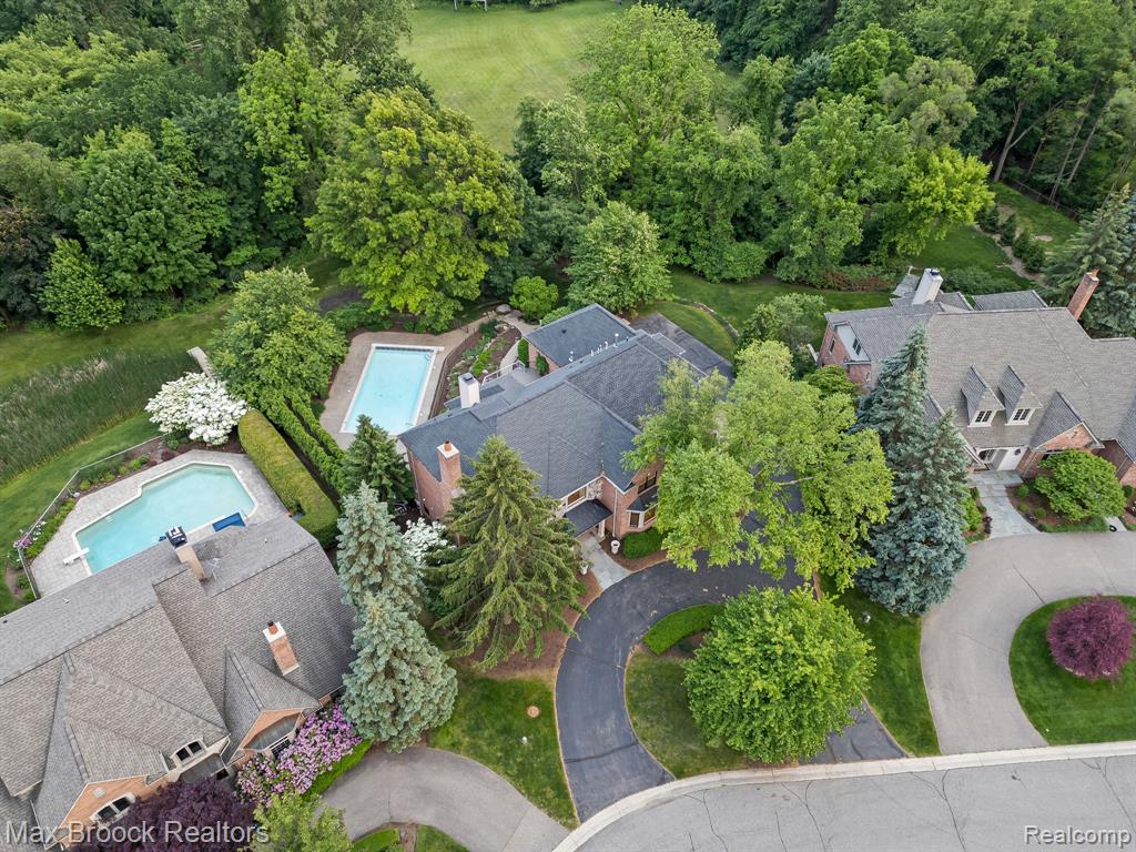 4331 Spruce Hill Lane, Bloomfield Hills, MI 48301 — Photo 57