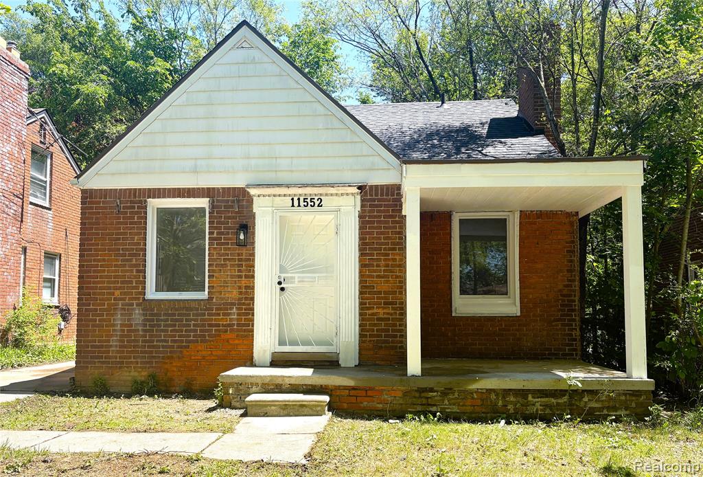 11552 Nottingham Road, Detroit, MI 48224
