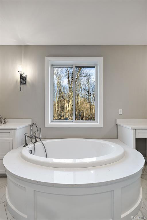 2280 Heidi Drive, Oxford, MI 48370 — Photo 29