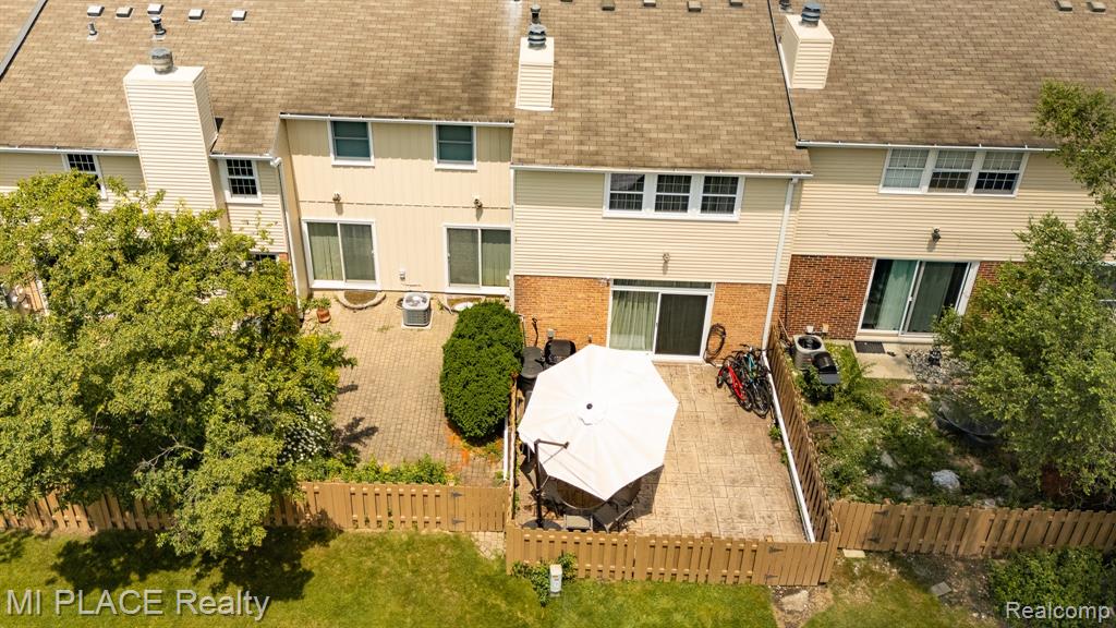 1599 Brentwood Drive, Troy, MI 48098 — Photo 48
