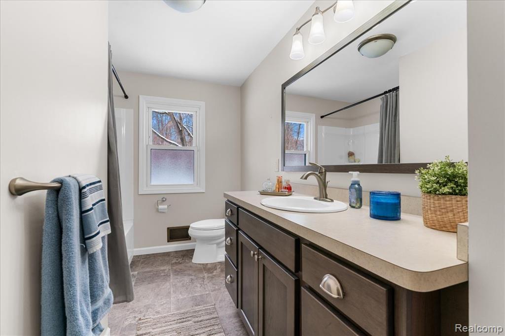 4666 Brighton Road, Brighton, MI 48116 — Photo 28