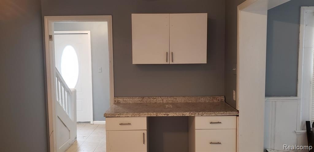 8710 W DAVISON, Detroit, MI 48238 — Photo 6