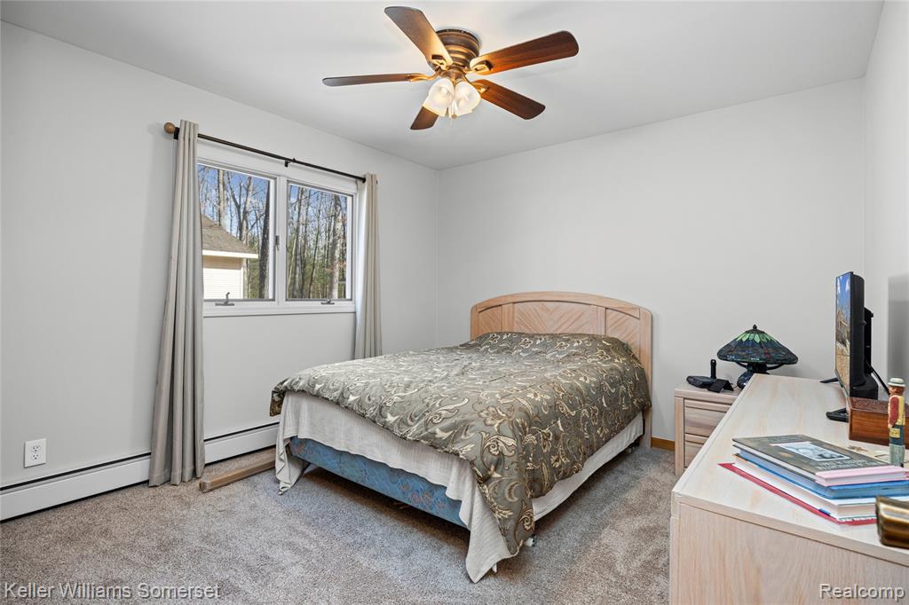 208 Hitchcock Avenue, Roscommon, MI 48653 — Photo 26