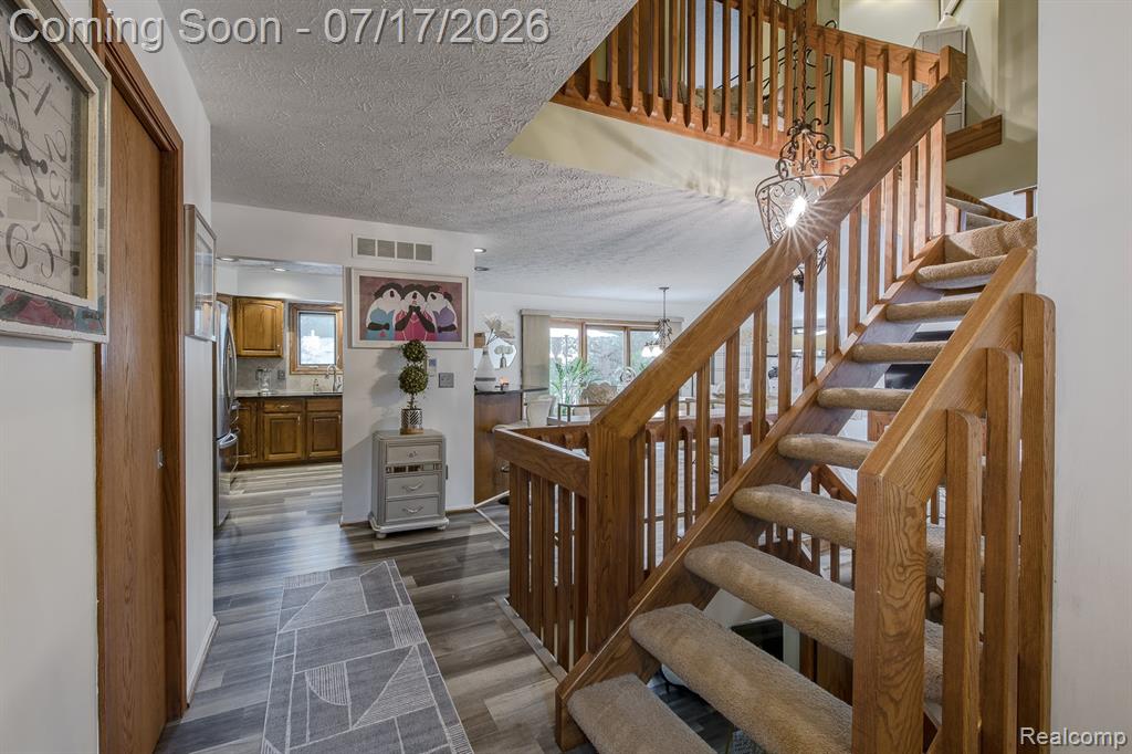 5013 Timberway Trail, Clarkston, MI — Photo 7