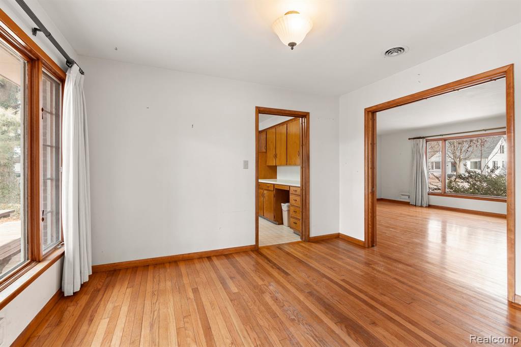 171 N Mansfield Street, Ypsilanti, MI 48197 — Photo 8