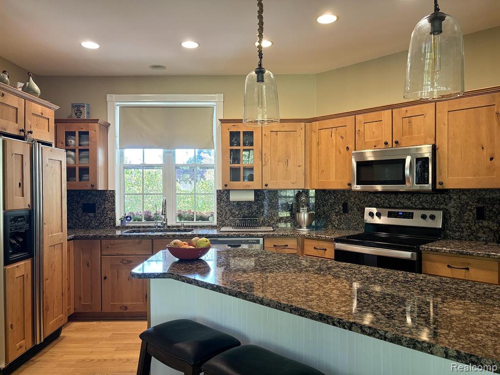 5850 WESTWOOD Drive, Grand Blanc, MI 48439 — Photo 6