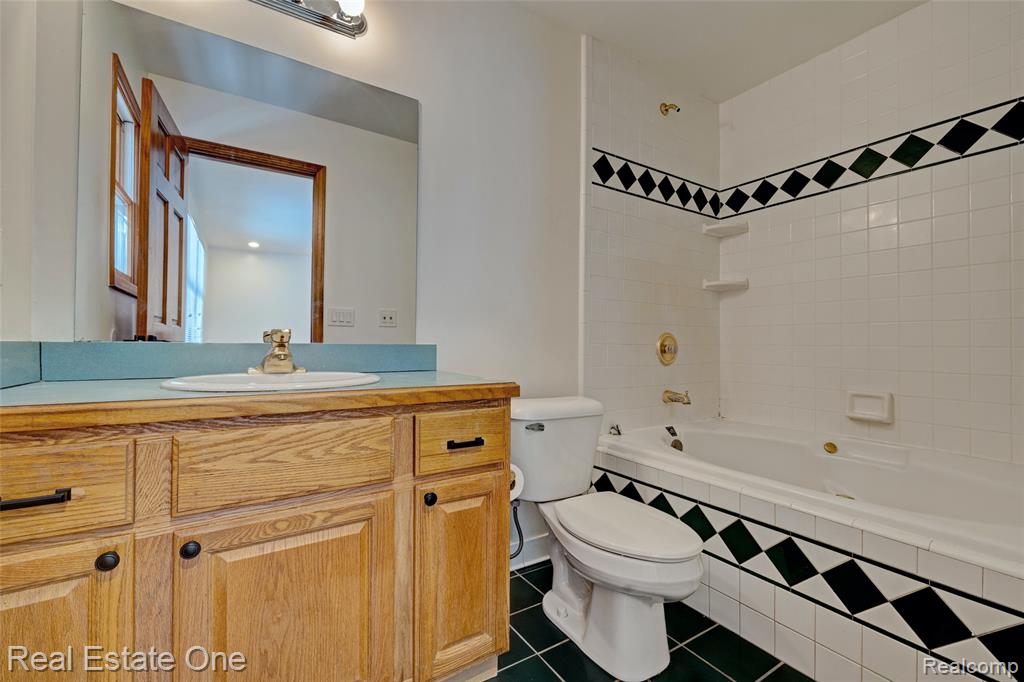 2993 WOODLAND Drive, Metamora, MI, 48455