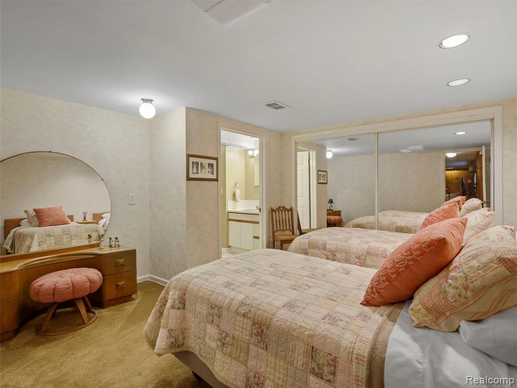 683 Lincoln Road, Grosse Pointe, MI 48230 — Photo 43