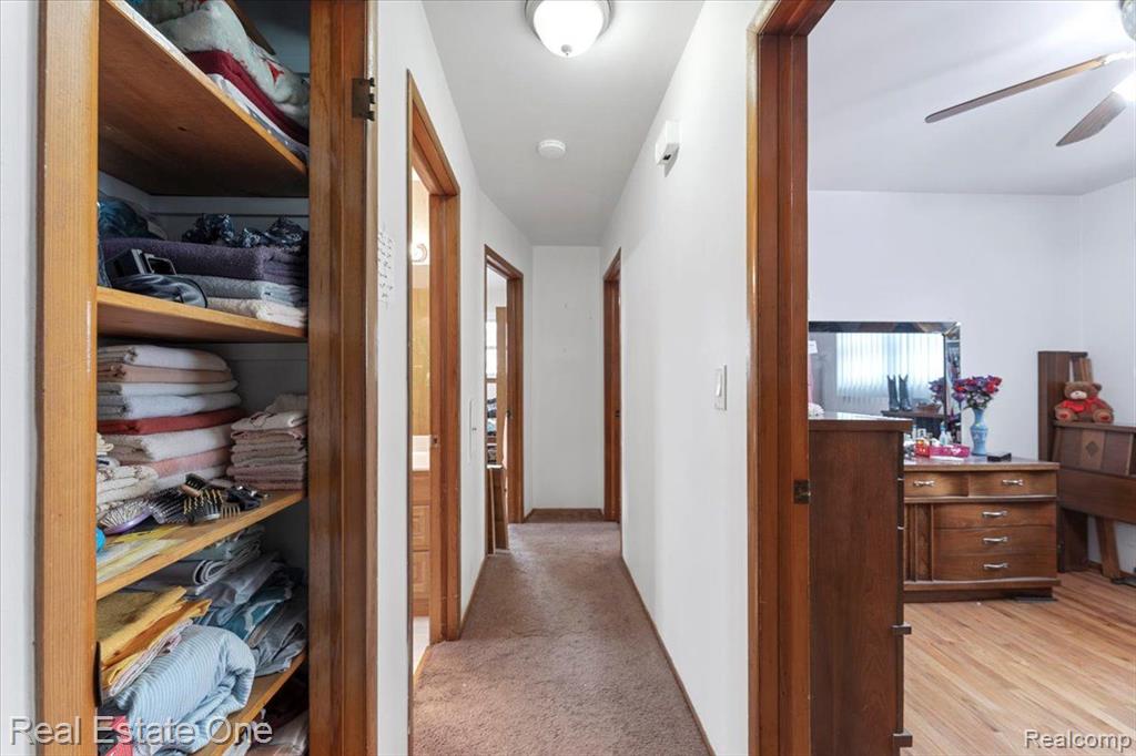 922 5TH Street, Wyandotte, MI 48192 — Photo 10