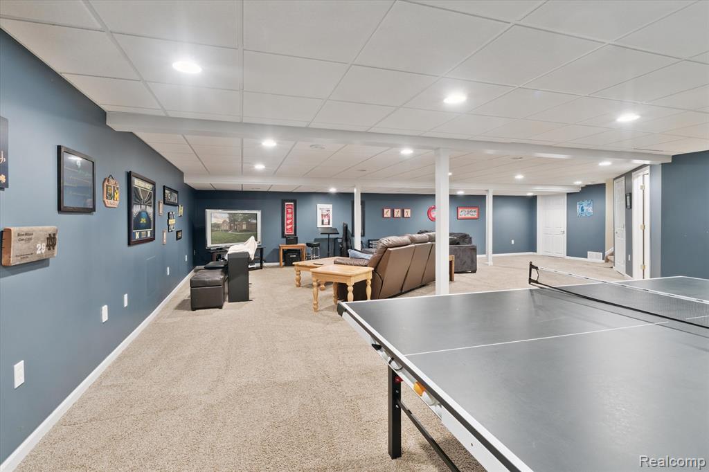 47509 Brockmor Drive, Shelby Twp, MI 48315 — Photo 36