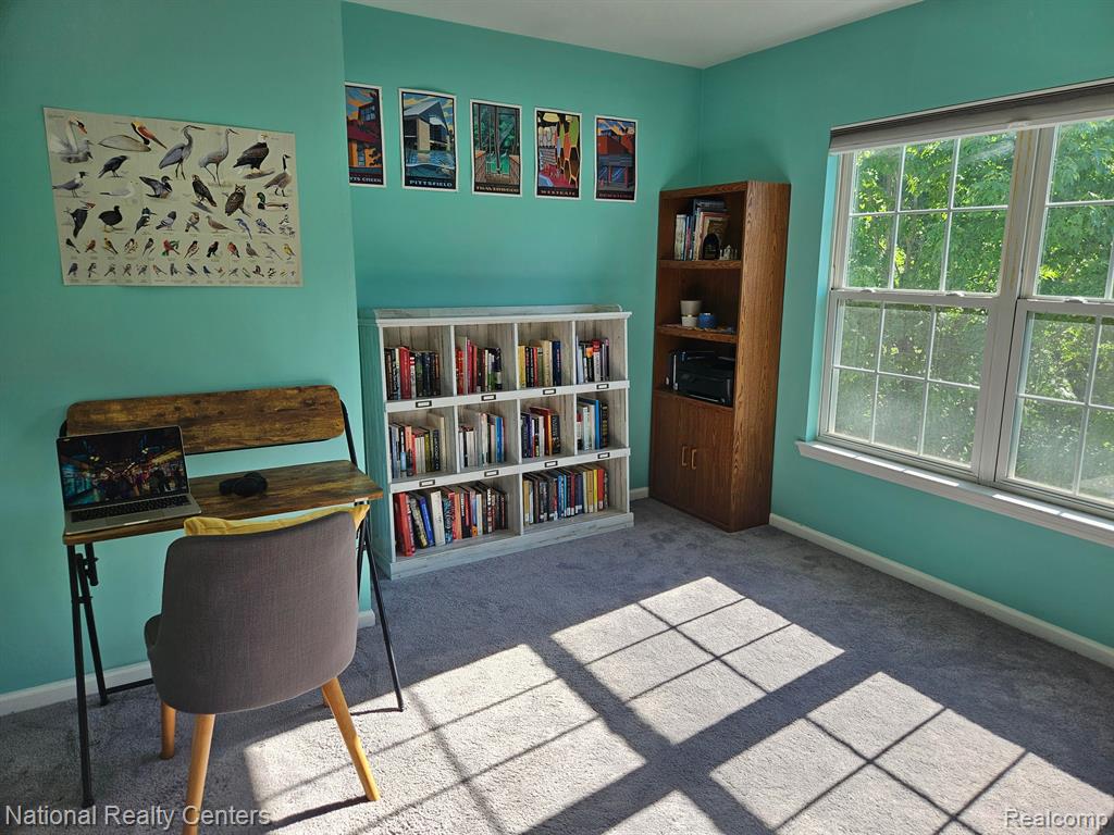2860 S KNIGHTSBRIDGE Circle, Ann Arbor, MI 48105 — Photo 14