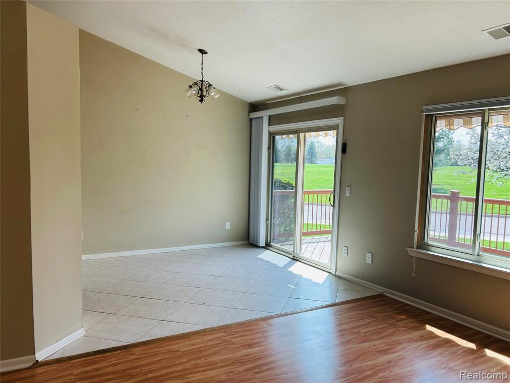 9596 Wheatgrass Lane, Belleville, MI 48111 — Photo 4