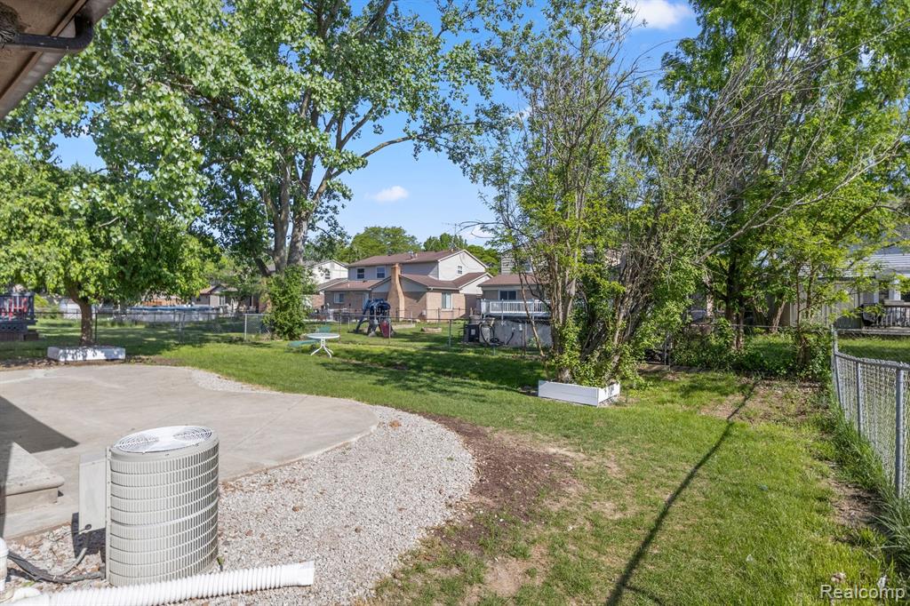 42636 Colling Drive, Canton, MI 48188 — Photo 37