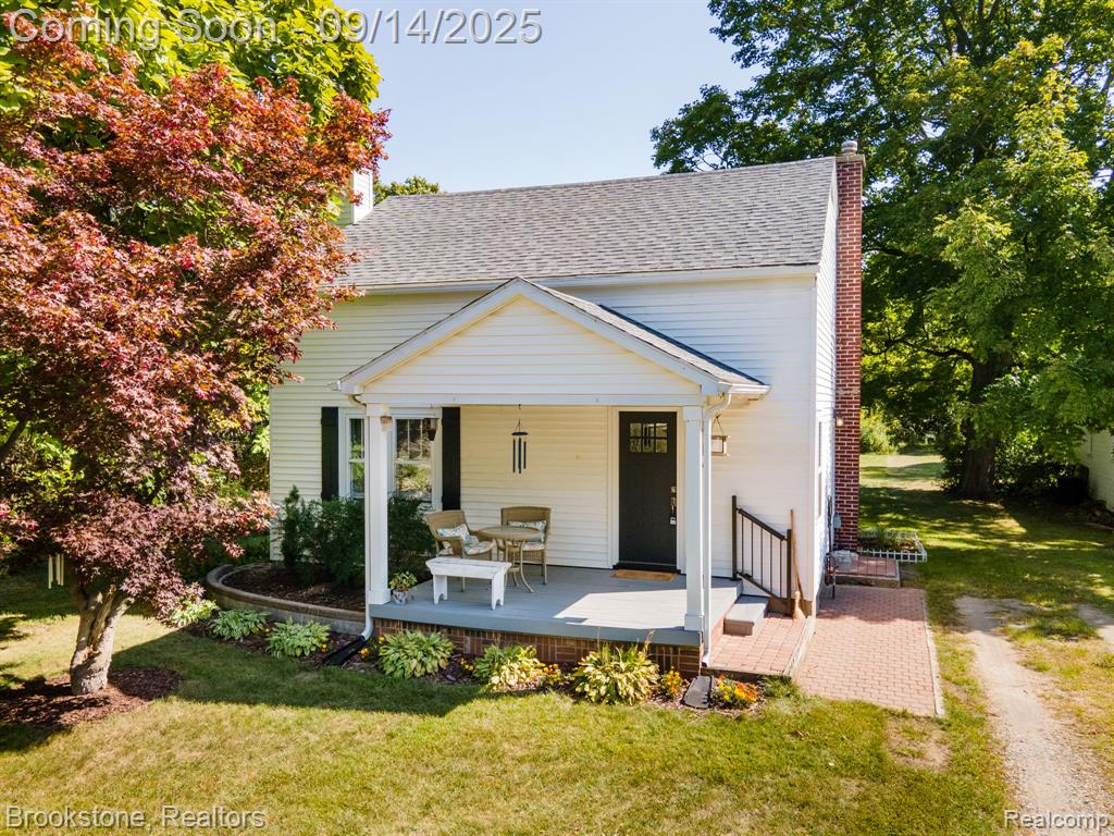 561 Pontiac Street, Oxford, MI 48371 — Photo 2
