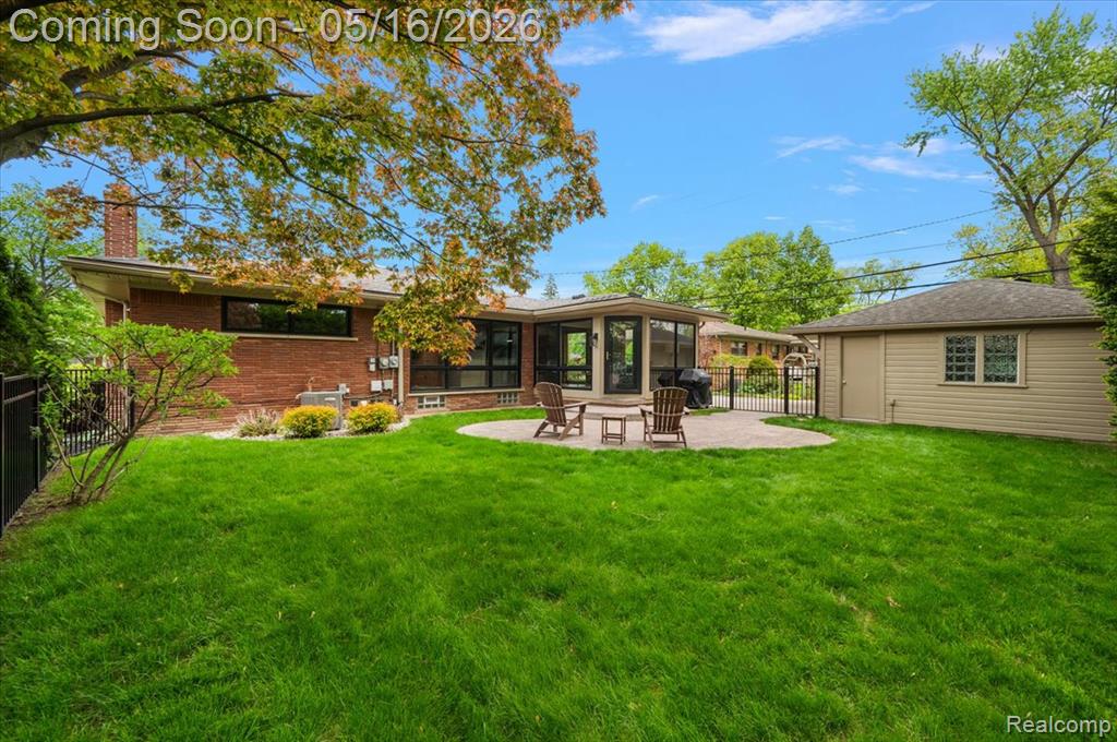 16933 Lauderdale Avenue, Beverly Hills, MI 48025 — Photo 42
