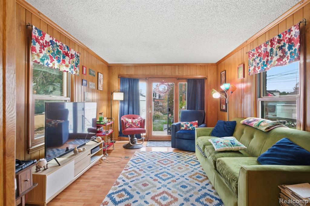 925 N Mildred Street, Dearborn, MI 48128 — Photo 15