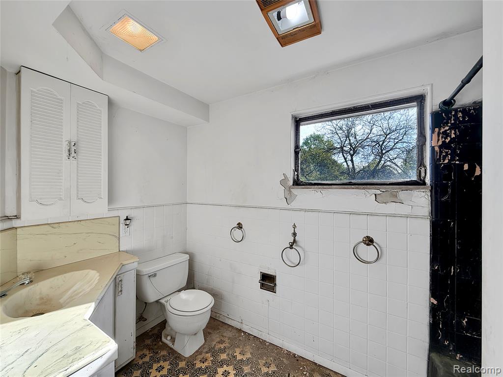 768 Washington Road, Grosse Pointe, MI 48230 — Photo 15