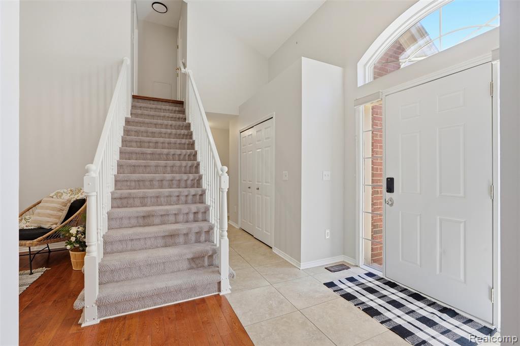 4421 Honeysuckle Drive, Sterling Heights, MI 48314 — Photo 25