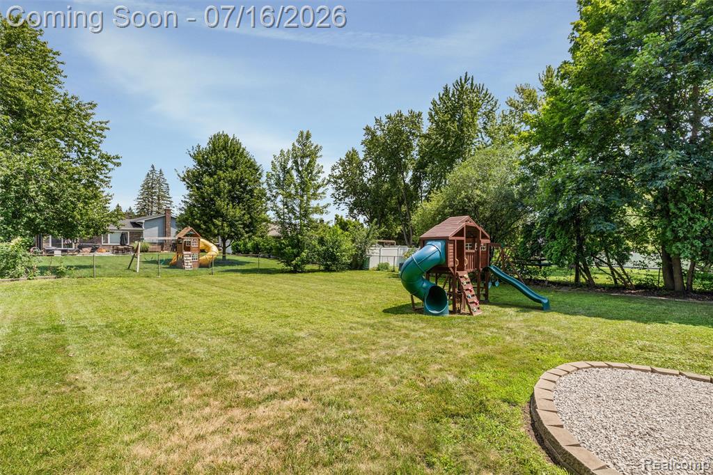 7226 Camelia Court, Canton, MI 48187 — Photo 37