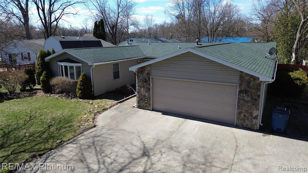 601 HOLLY BUSH DRIVE, Holly, MI 48442 — Photo 18