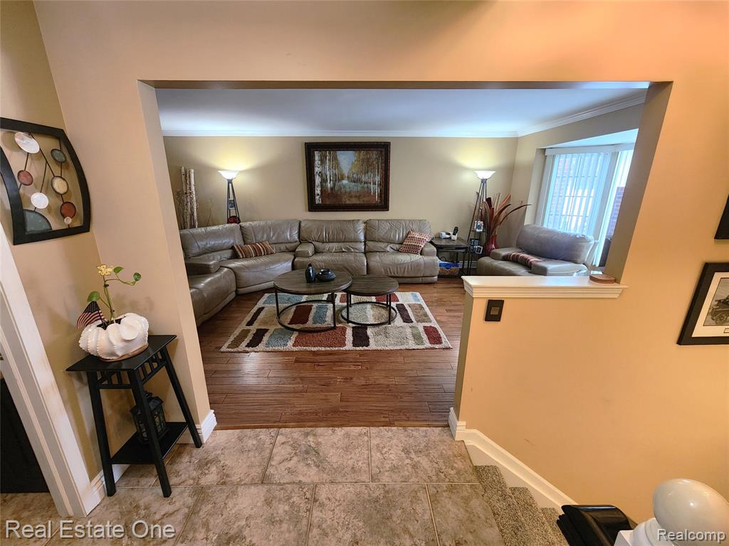 45529 Essex Drive, Macomb, MI 48044 — Photo 5