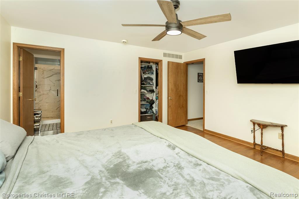 47192 Sanborn Drive, Macomb, MI 48044 — Photo 26