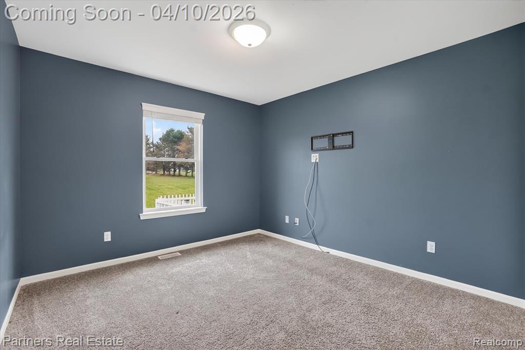 9148 Eva Lane, Fowlerville, MI 48836 — Photo 33