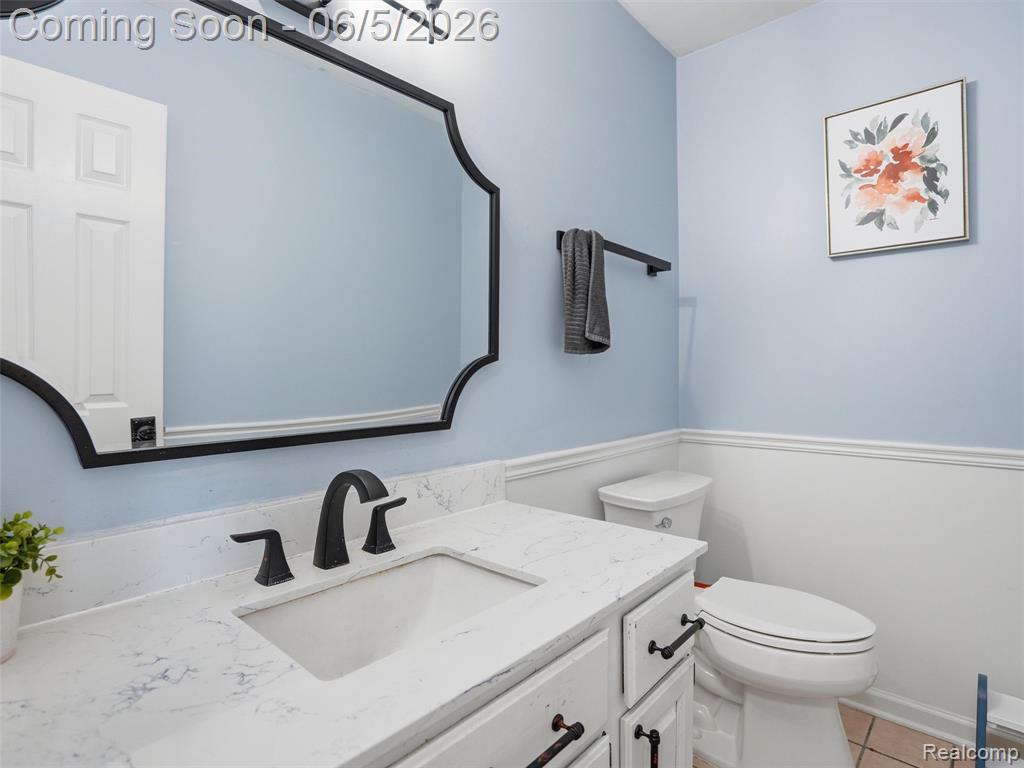 1232 Bradbury Drive, Troy, MI 48098 — Photo 37
