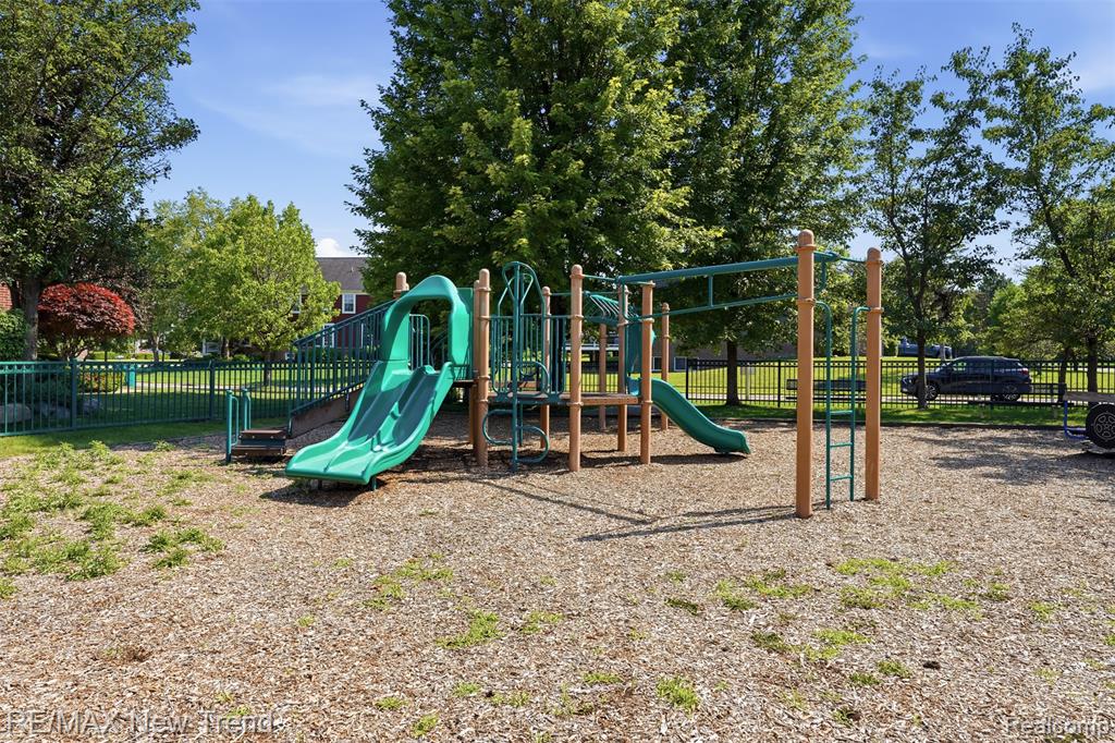 7301 VILLAGE PARK Drive, Independence, MI — Photo 53