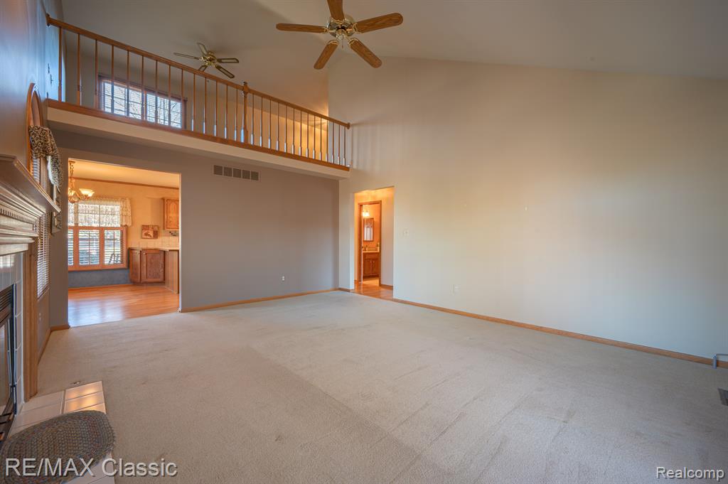 1049 ELMWOOD Drive, 13, Brighton, MI 48116 — Photo 25