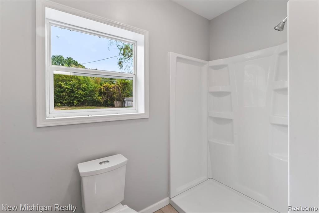 6239 Grange Hall Road, Holly, MI 48442 — Photo 33