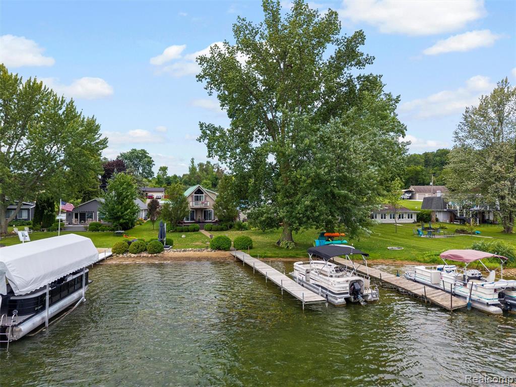 6102 Lakeview Park Drive, Linden, MI 48451 — Photo 33