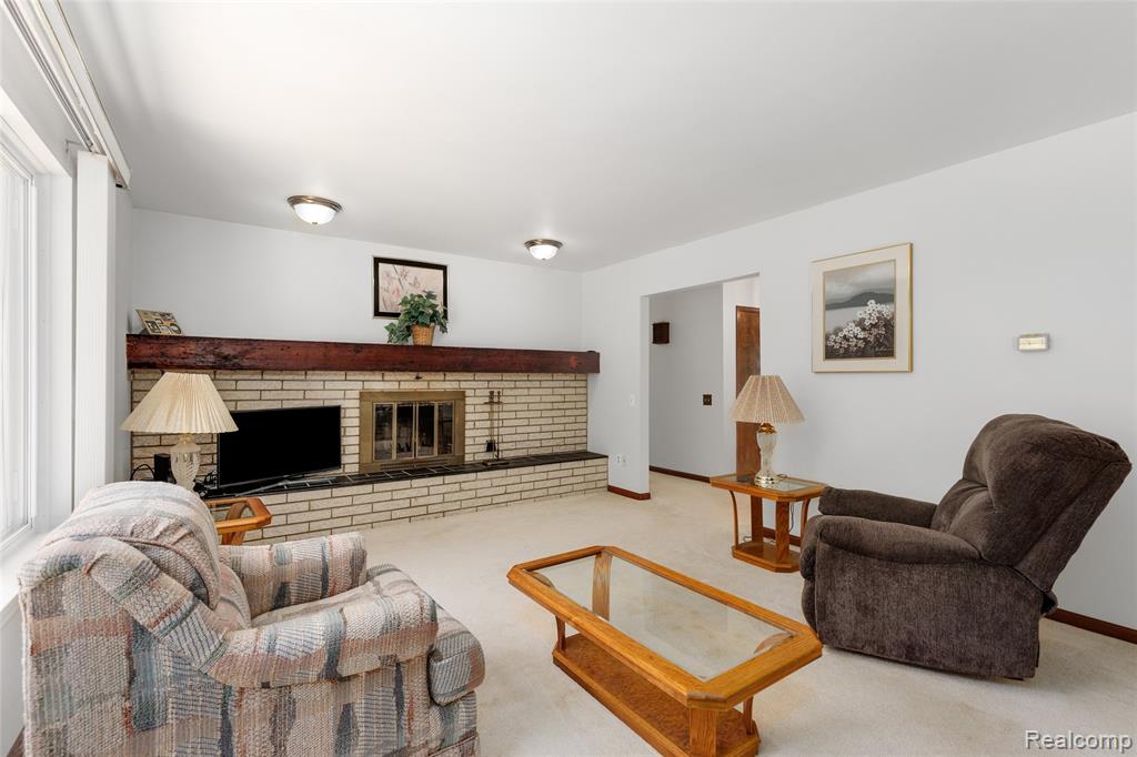 10100 Bridge Lake Road, Clarkston, MI 48348 — Photo 4