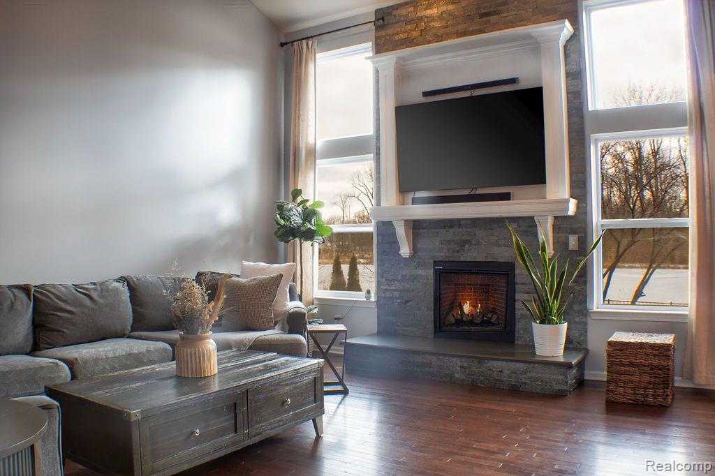 37415 THERESA Lane, New Boston, MI 48164 — Photo 10