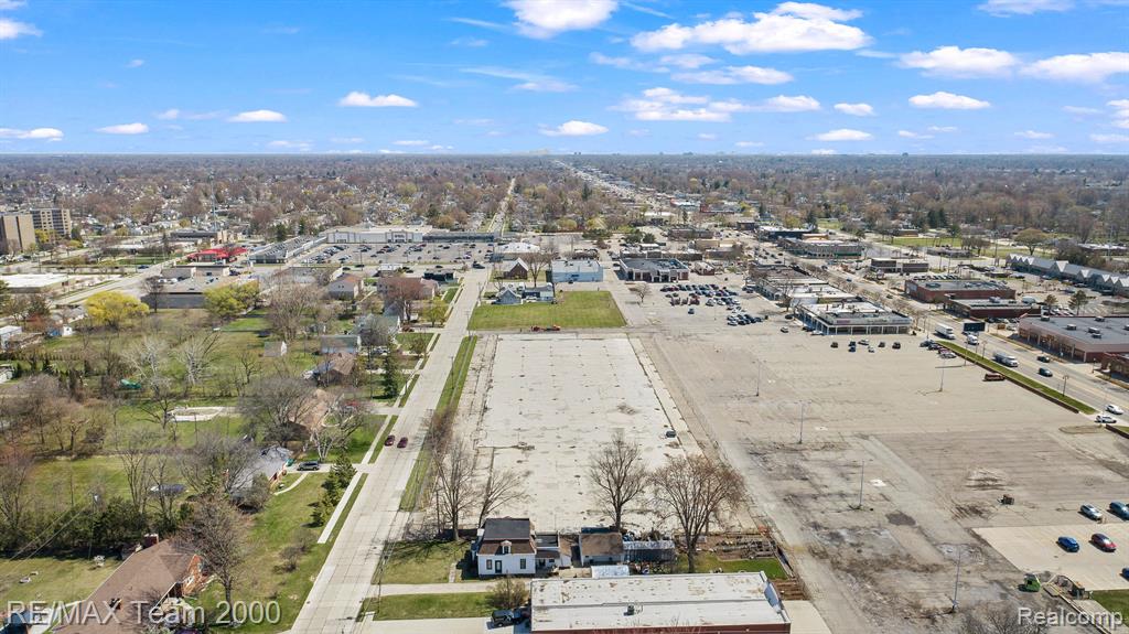 5689 BRANDT Street, Garden City, MI — Photo 9