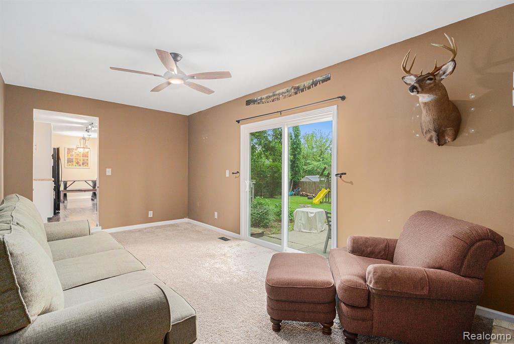 5369 Old Franklin Road, Grand Blanc, MI 48439 — Photo 9
