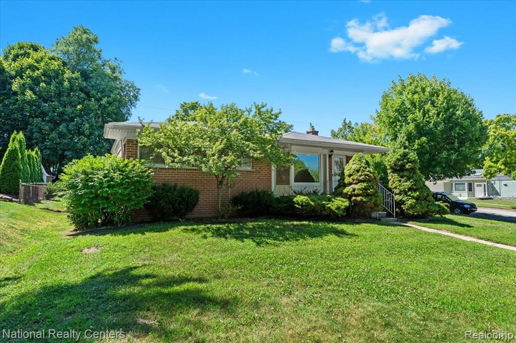 861 Squire Lane, Milford, MI 48381 — Photo 5
