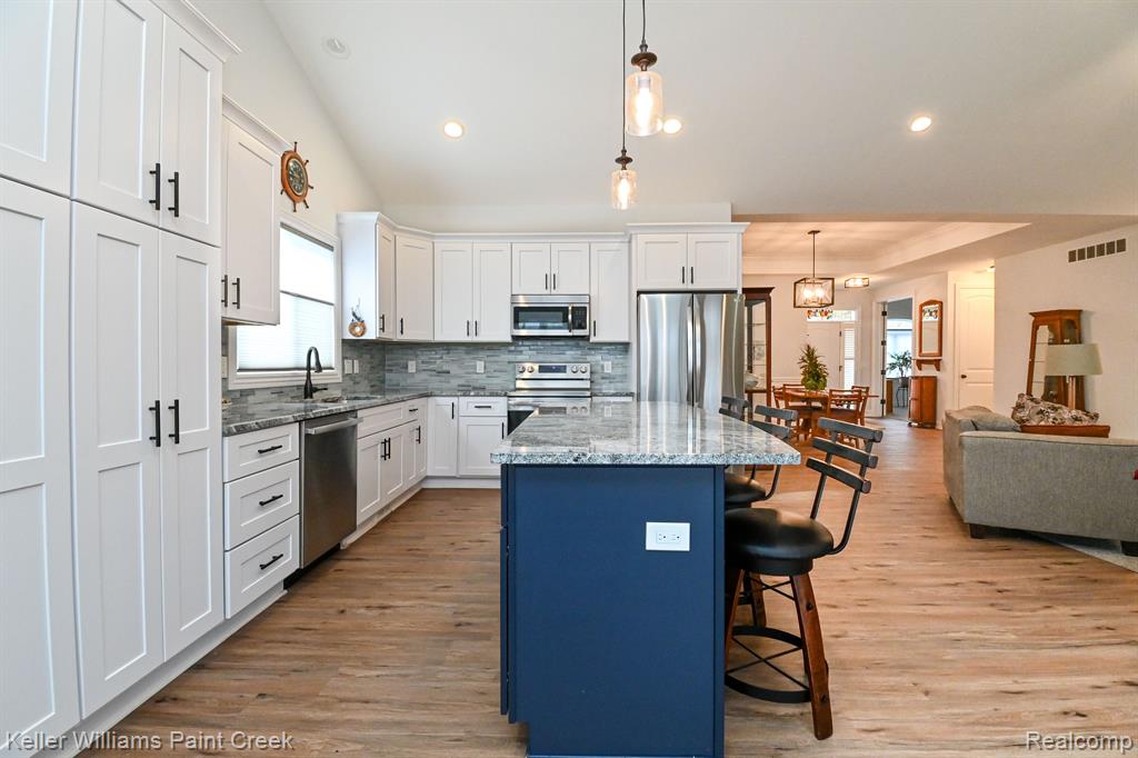 38 FOX HOLLOW Drive, Metamora, MI 48455 — Photo 14