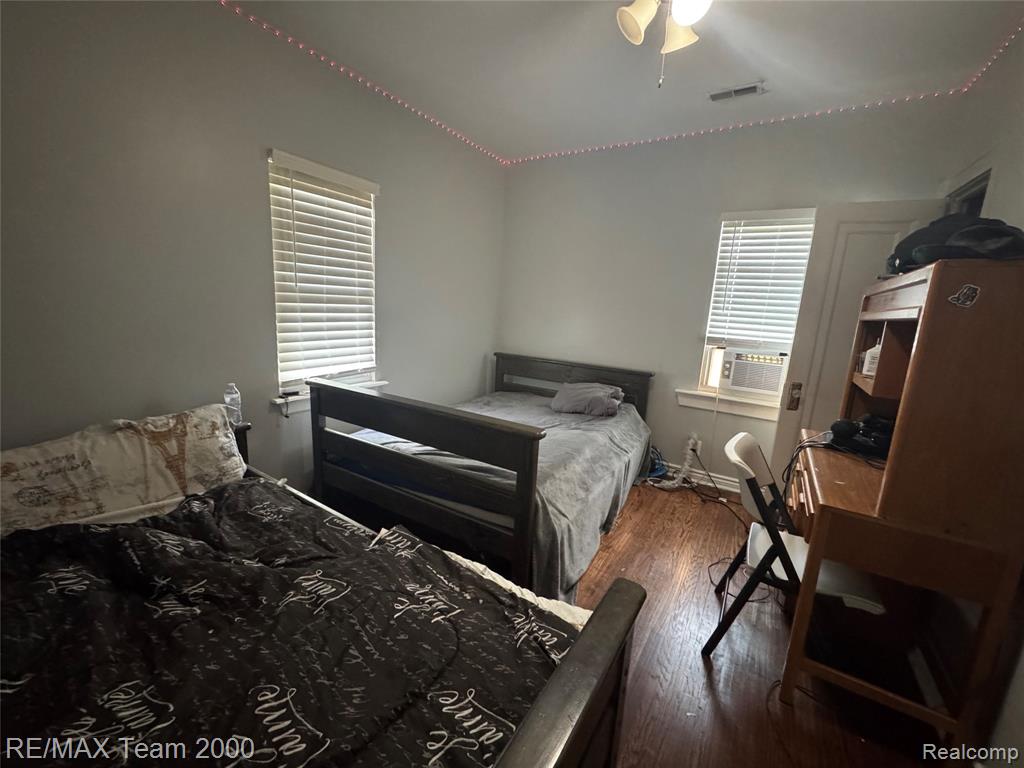 6815 Mettetal Street, Detroit, MI 48228 — Photo 15